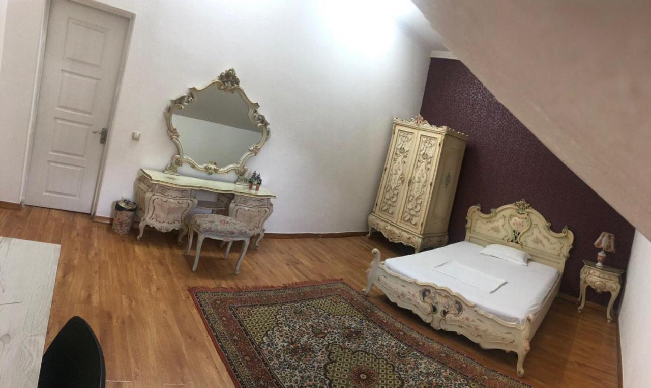 Rodem House Hostel Bishkek Exterior photo